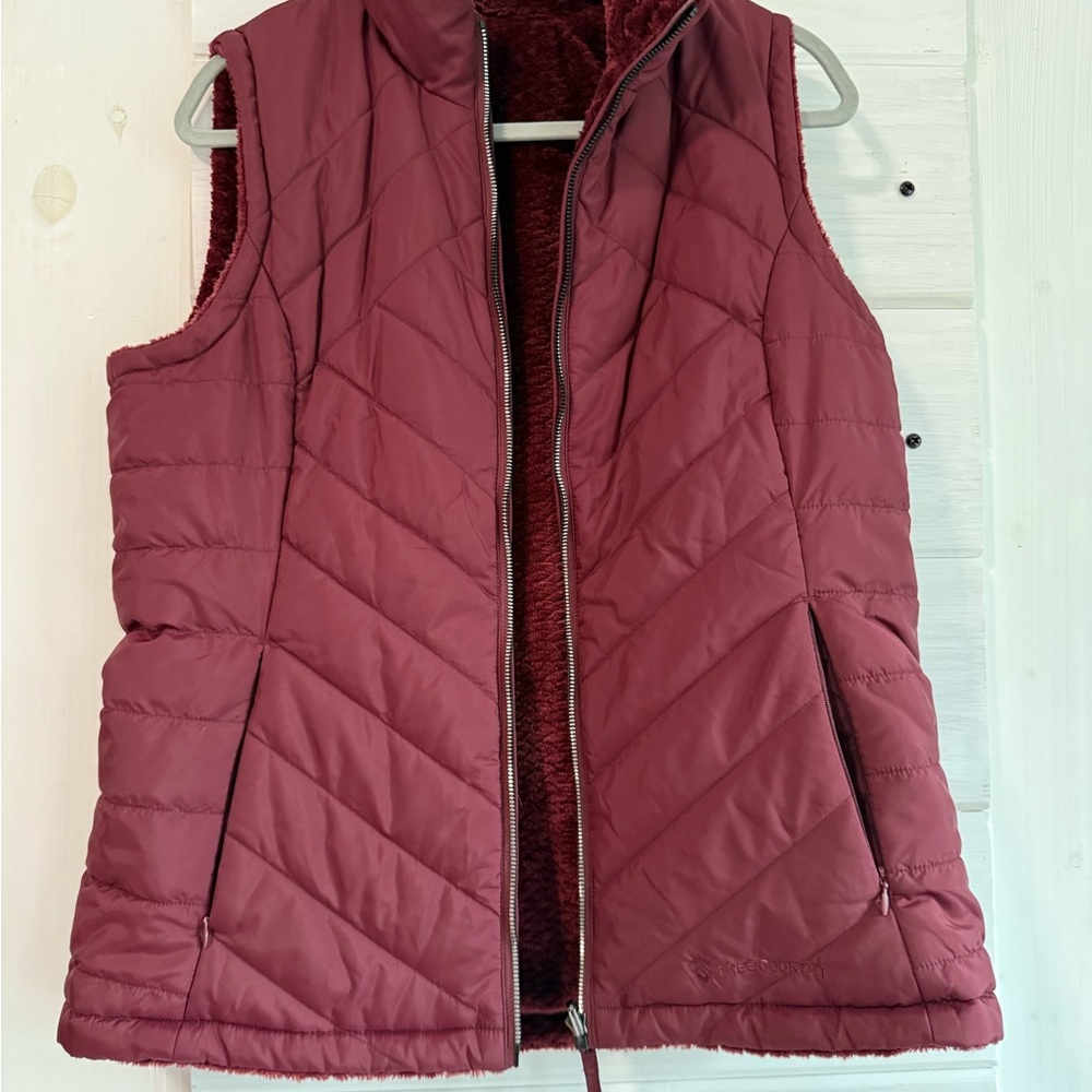 Free Country Reversible Women’s Quilted Vest